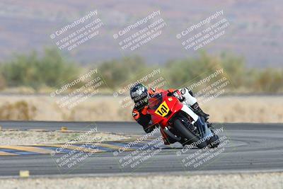 media/Dec-08-2024-CVMA (Sun) [[267e5a7075]]/Race 2-Amateur Supersport Open/